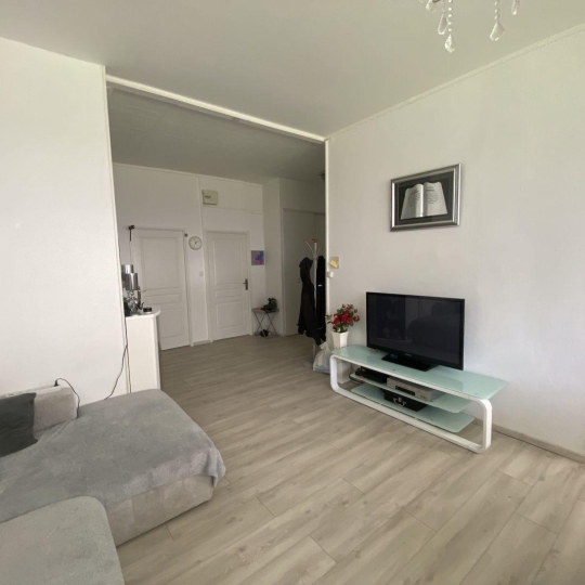  Annonces LYON 9EME : Apartment | LYON (69009) | 94 m2 | 260 000 € 